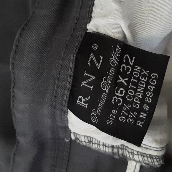 1/2 PRICE🔻RNZ Skinny Jeans - Picture 4 of 5